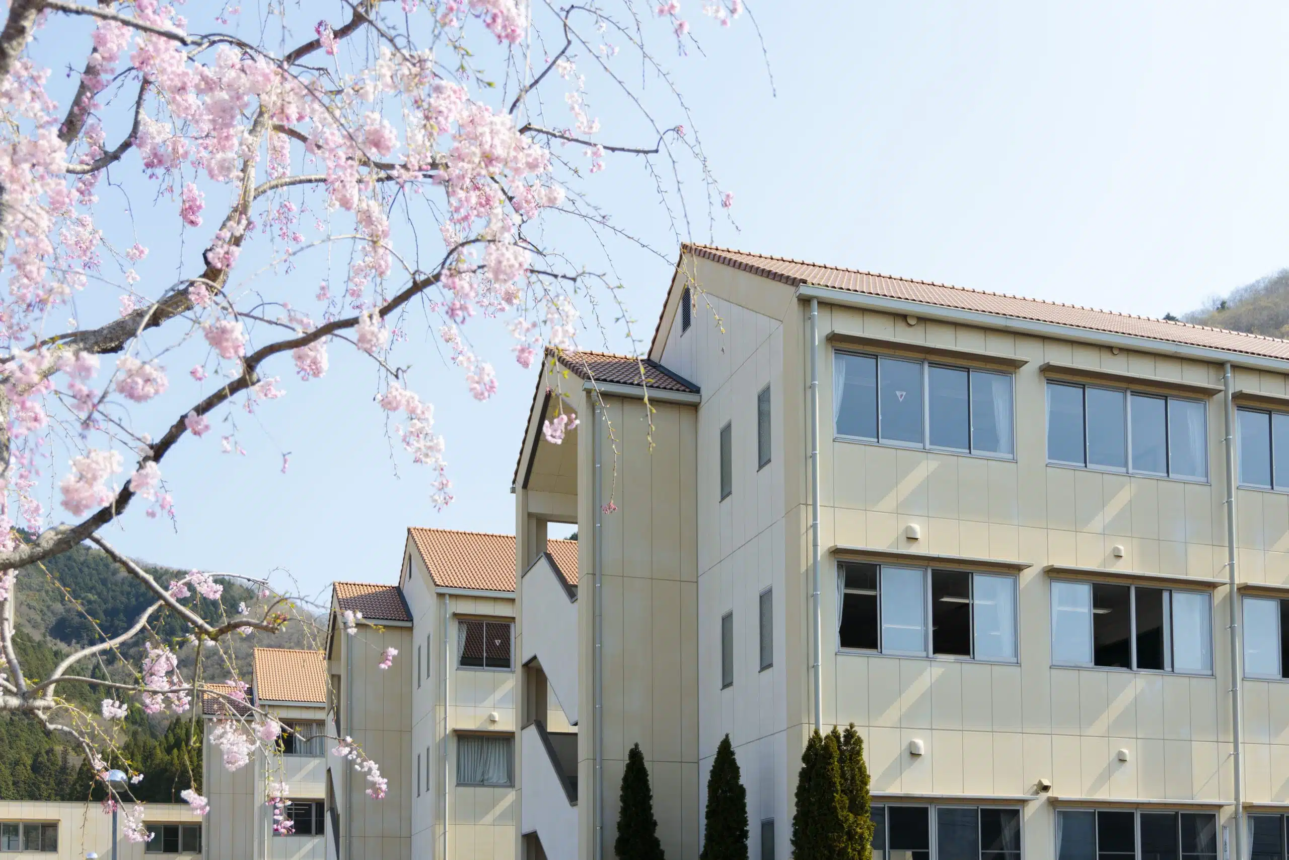 อาคารเรียน โรงเรียน asahijuku